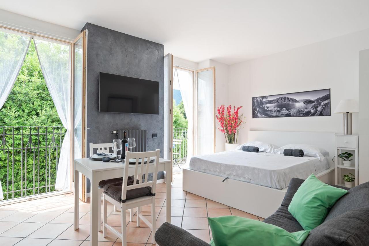 Lake Como Studio With Balcony And Private Parking 오수키오 외부 사진